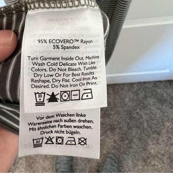 Eddie Bauer sleeveless striped maxi dress in Green / White | Size S - Picture 5 of 7